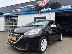 Peugeot 208 - 1.0 VTi LIKE /Nieuwe apk/ Nieuwe D riem/5 drs/Cruise/Airco