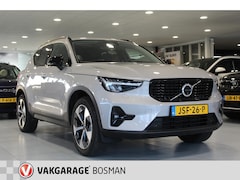 Volvo XC40 - 2.0 B3 Ultimate Dark/Panoramadak/360/Keyles/H&K