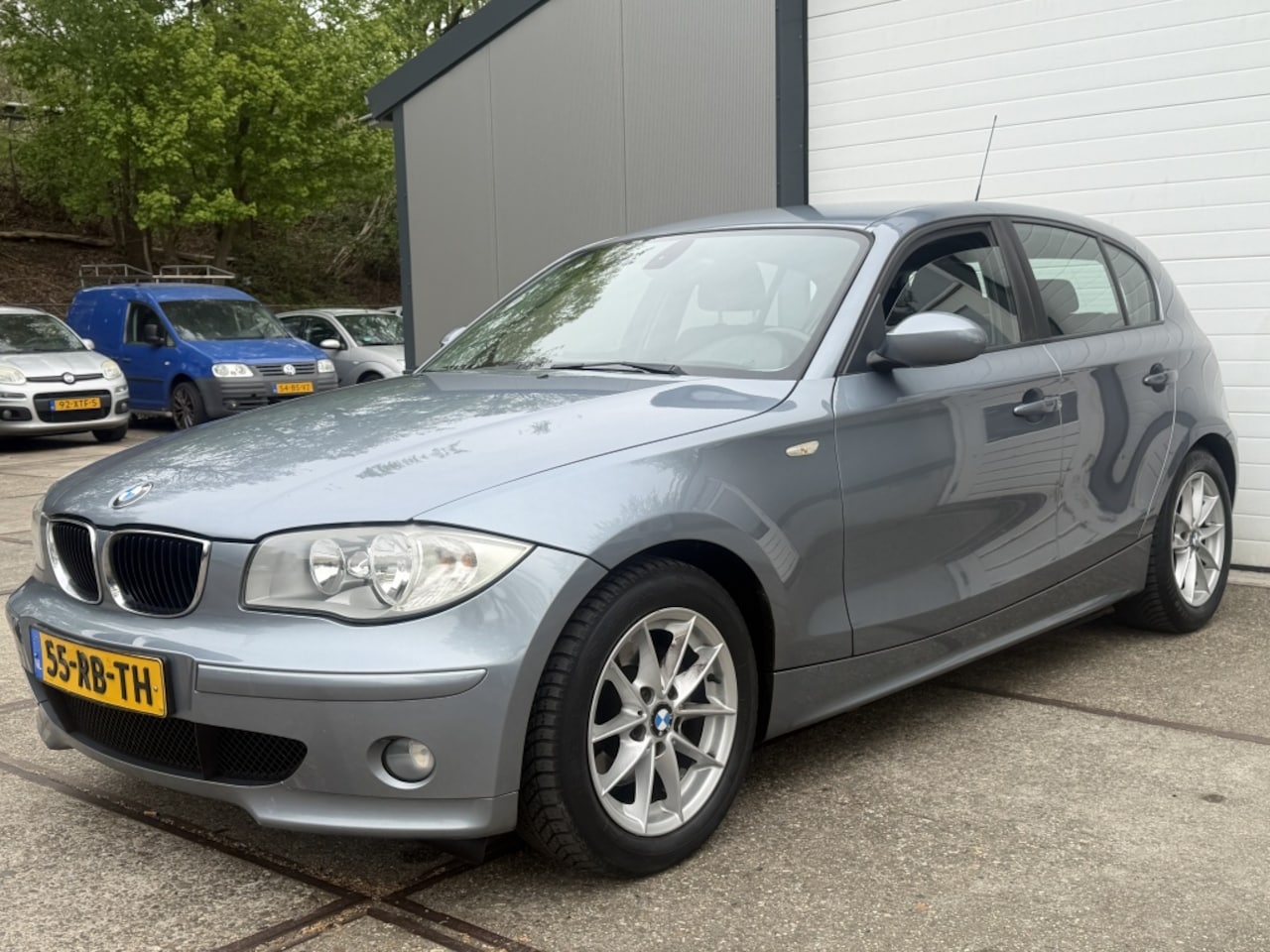 BMW 1-serie - 120i High Executive | Automaat | Clima | Navi - AutoWereld.nl