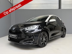 Toyota Yaris - 1.5 Hybrid Executive Bi-Tone|HUD|Blindspot|Camera|Carplay