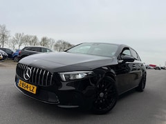 Mercedes-Benz A-klasse - 220D AMG 8G-DCT AMBIANCE LIGHT 2019