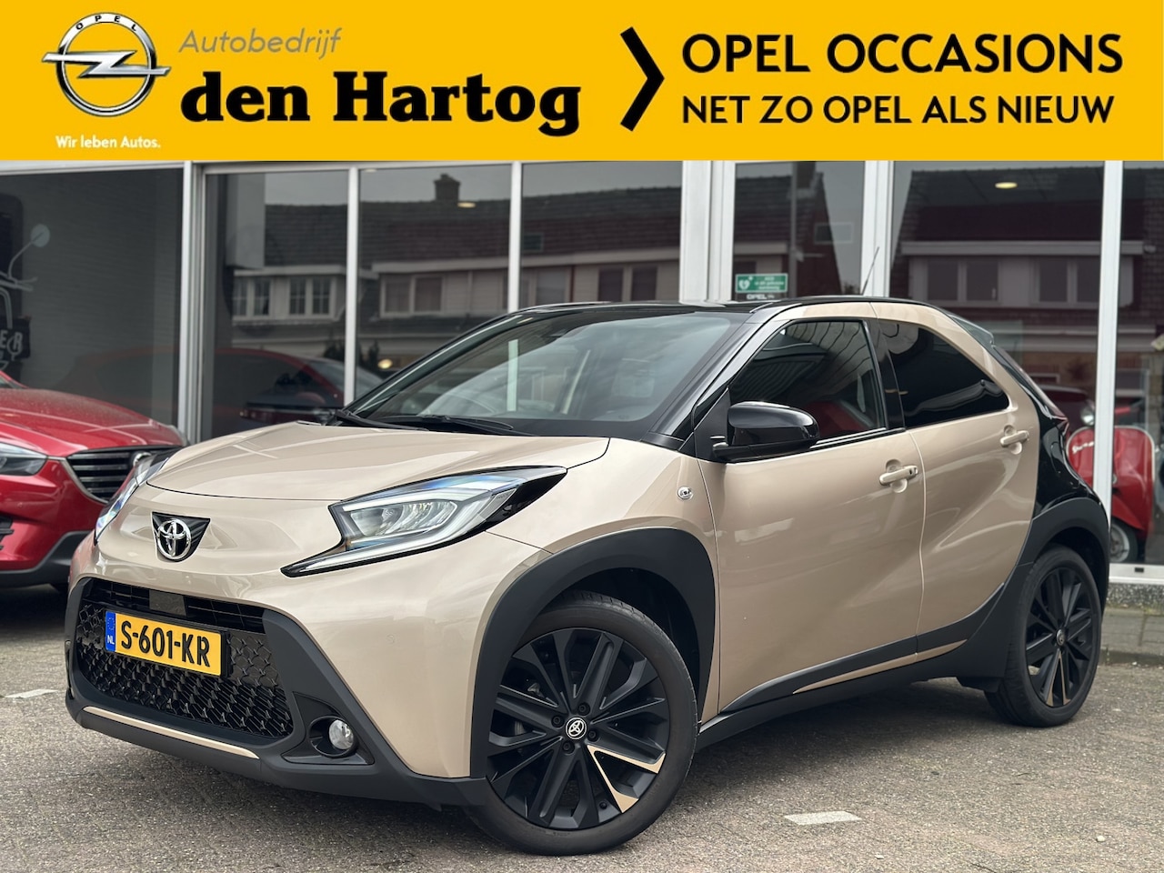 Toyota Aygo X - 1.0 VVT-i S-CVT Premium Automaat JBL/Navi/Camera/Stoel verwarming - AutoWereld.nl