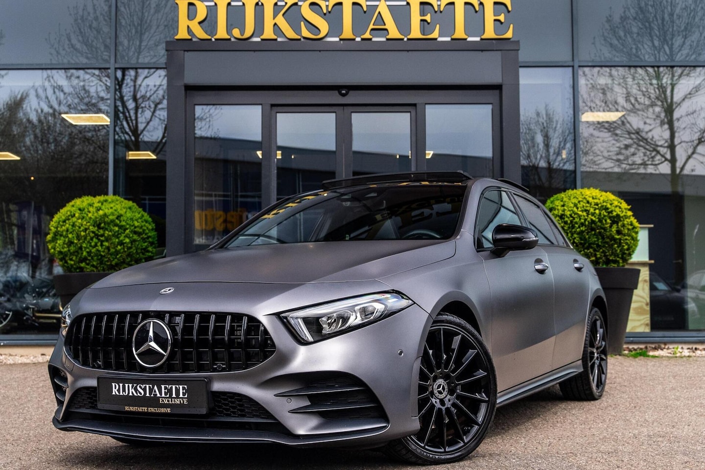 Mercedes-Benz A-klasse - 250 e Business AMG Limited|PANO|BURMESTER - AutoWereld.nl