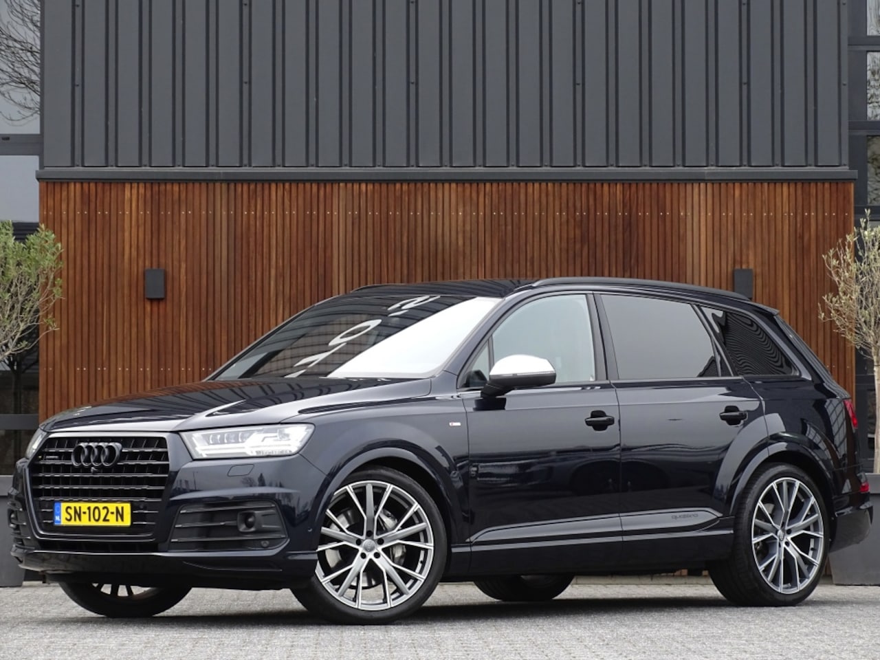 Audi Q7 - 3.0 TFSI V6T 334PK Quattro / S-Line / Nachtzicht / 360° / 7 Pers - AutoWereld.nl