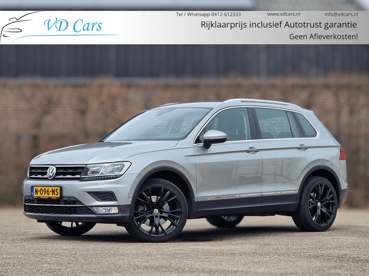 Volkswagen Tiguan - 2.0 TSI 4Motion Highline AUTOMAAT*Navigatie*Camera*PDC*Cruise control*Climate control - AutoWereld.nl