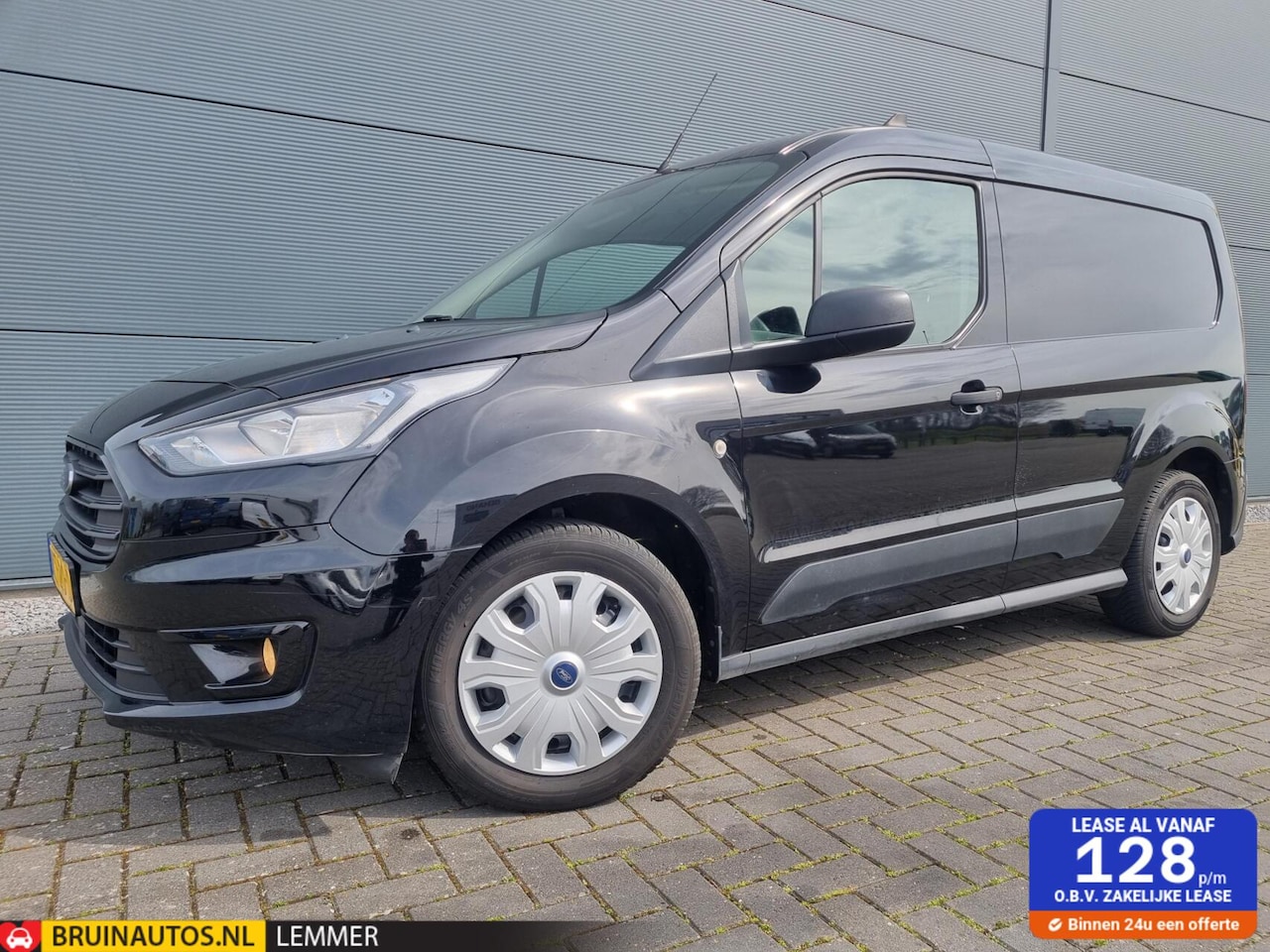Ford Transit Connect - 1.5 L1 Airco 3- zits Navi Trekh 100pk - AutoWereld.nl