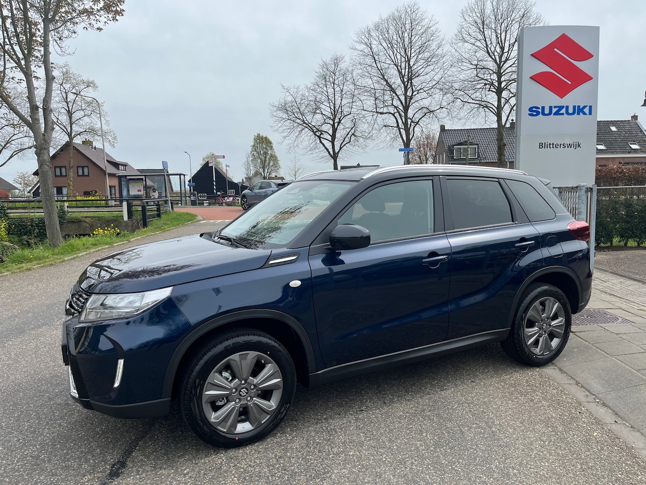 Suzuki Vitara - 1.4 Boosterjet Smart Hybrid Select AUTOMAAT BJ 2026 // 10 jaar garantie // Snel te rijden - AutoWereld.nl