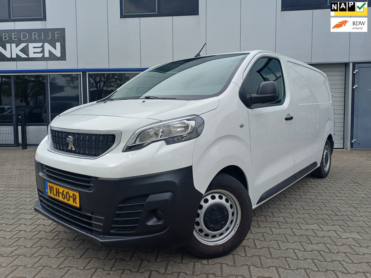 Peugeot Expert - 1.5 BlueHDI 102PK AIRCO/CRUISE/TREKHAAK/PDC/6BAK/EURO6/CARKIT - AutoWereld.nl