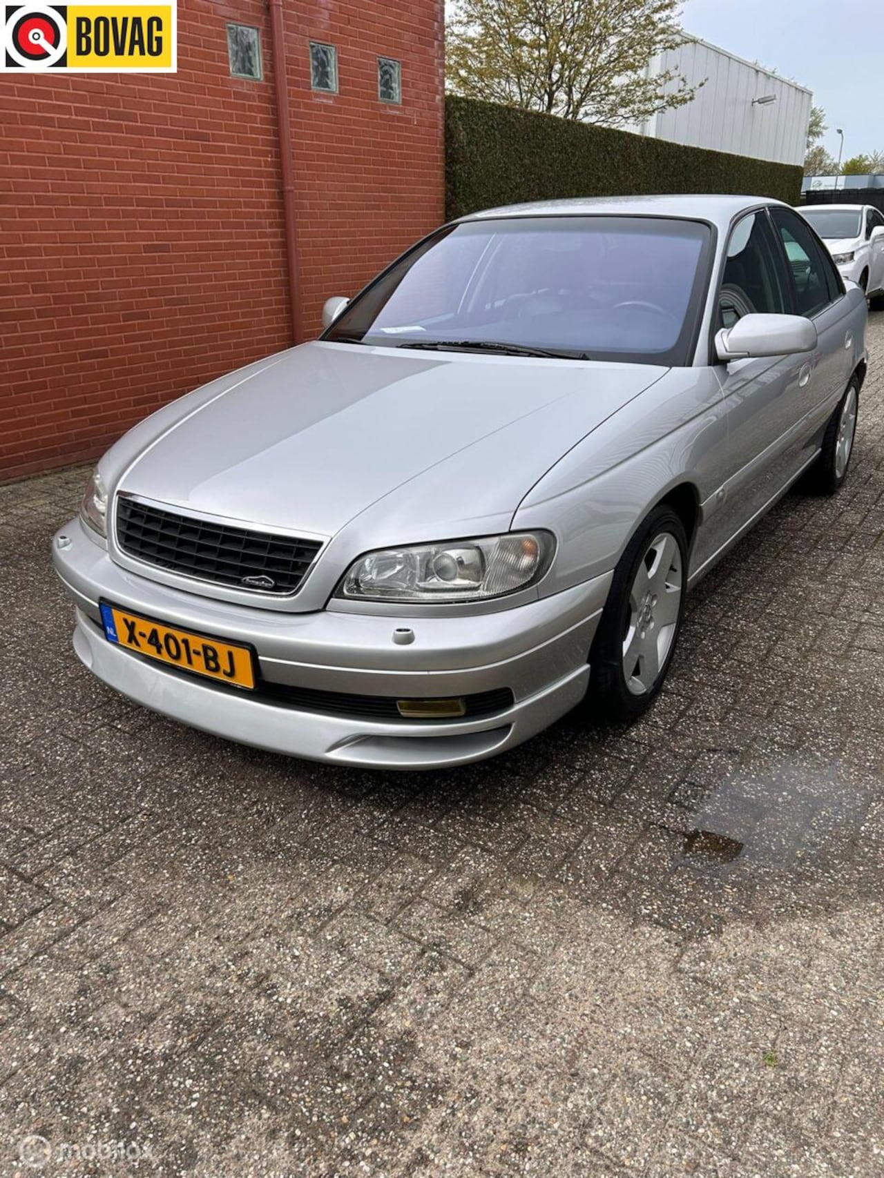 Opel Omega - 2.6i V6 Elegance 2.6i V6 Elegance, Irmscher onderdelen, leer - AutoWereld.nl