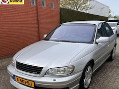 Opel Omega - 2.6i V6 Elegance, Irmscher onderdelen, leer