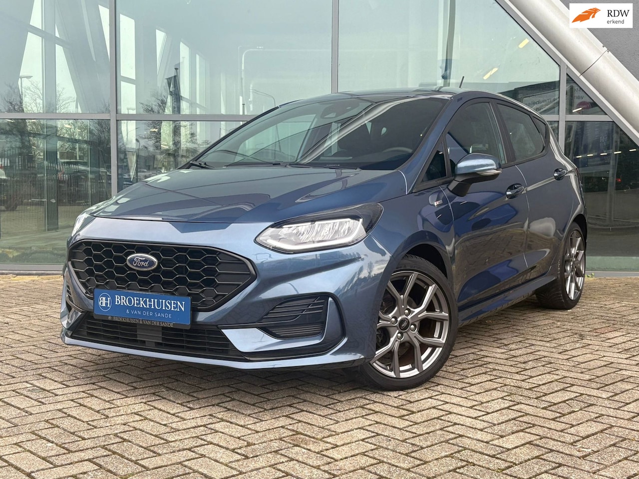 Ford Fiesta - 1.0 EcoBoost Hybrid ST-Line X 125pk Automaat / Stoel-Stuurverwarming / Navigatie - AutoWereld.nl