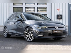 Volkswagen Golf - 1.5 eTSI Style DSG IQ-LIGHT HUD SFEER ACC