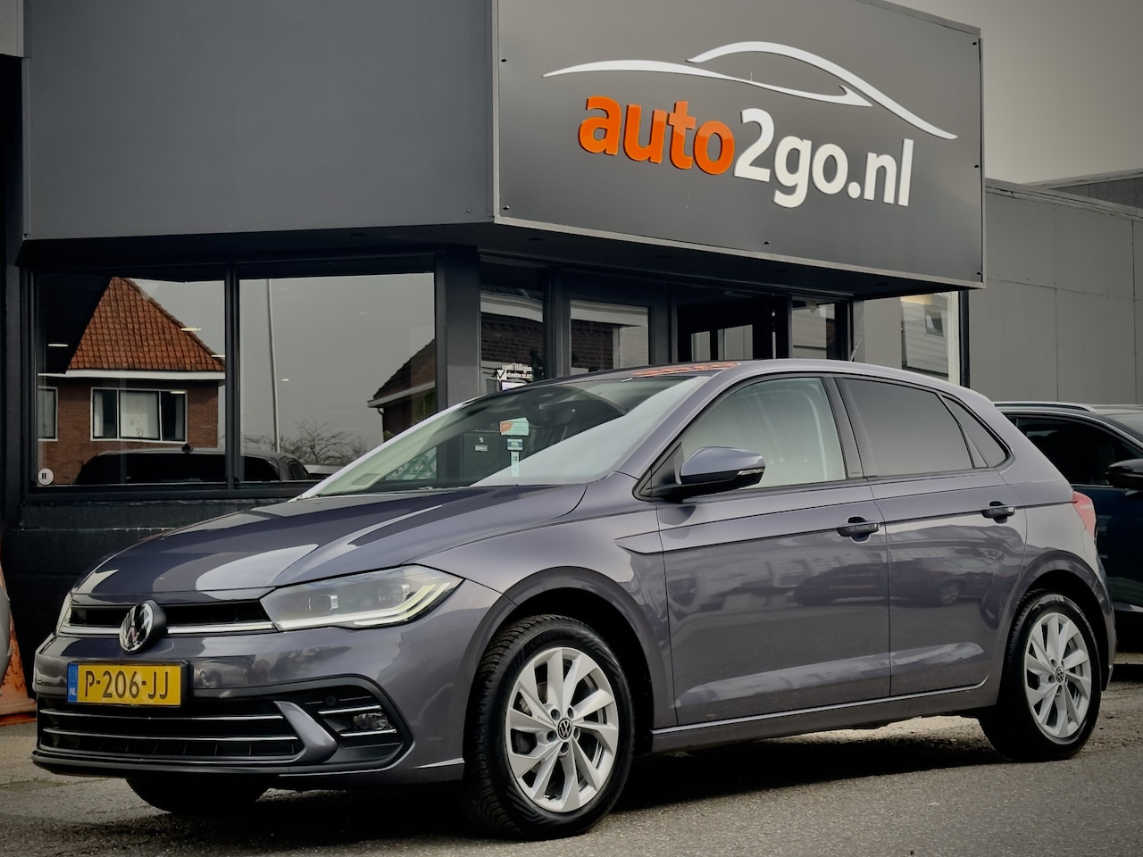 Volkswagen Polo - 1.0 TSI AUT7 Style AUT NAVI CAMERA DIGI-DASH APPLE-CARPLAY IQ-LIGHT PANODAK LEDER NAVI CAM - AutoWereld.nl