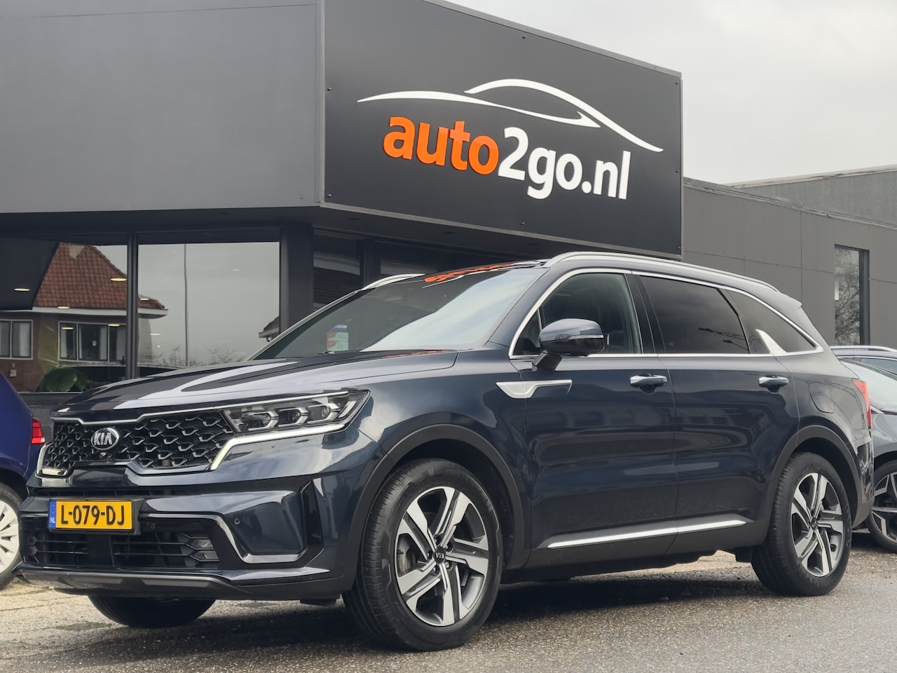 Kia Sorento - 1.6 T-GDI AUT6 HYBRID 7PRS EXECUTIVE-LINE PANODAK DESIGNO-LEDER NAVI CAMERA DIGI-DASH APPL - AutoWereld.nl
