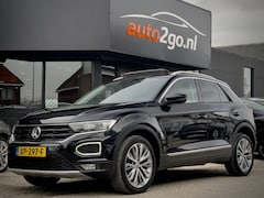 Volkswagen T-Roc - 1.5 TSI AUT7 SPORT PANODAK LEDER NAVI CAMERA DIGI-DASH APPLE-CARPLAY LED LMV PDC