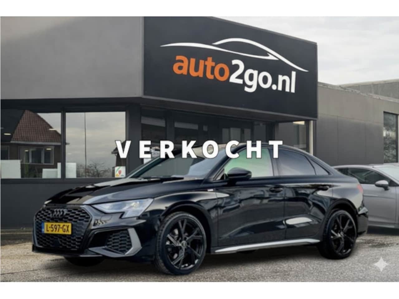 Audi A3 Limousine - 30 TFSI AUT7 S-LINE EDITION 94D.KM! SPORT-INT NAVI DIGI-DASH APPLE-CARPLAY LED LMV PDC - AutoWereld.nl