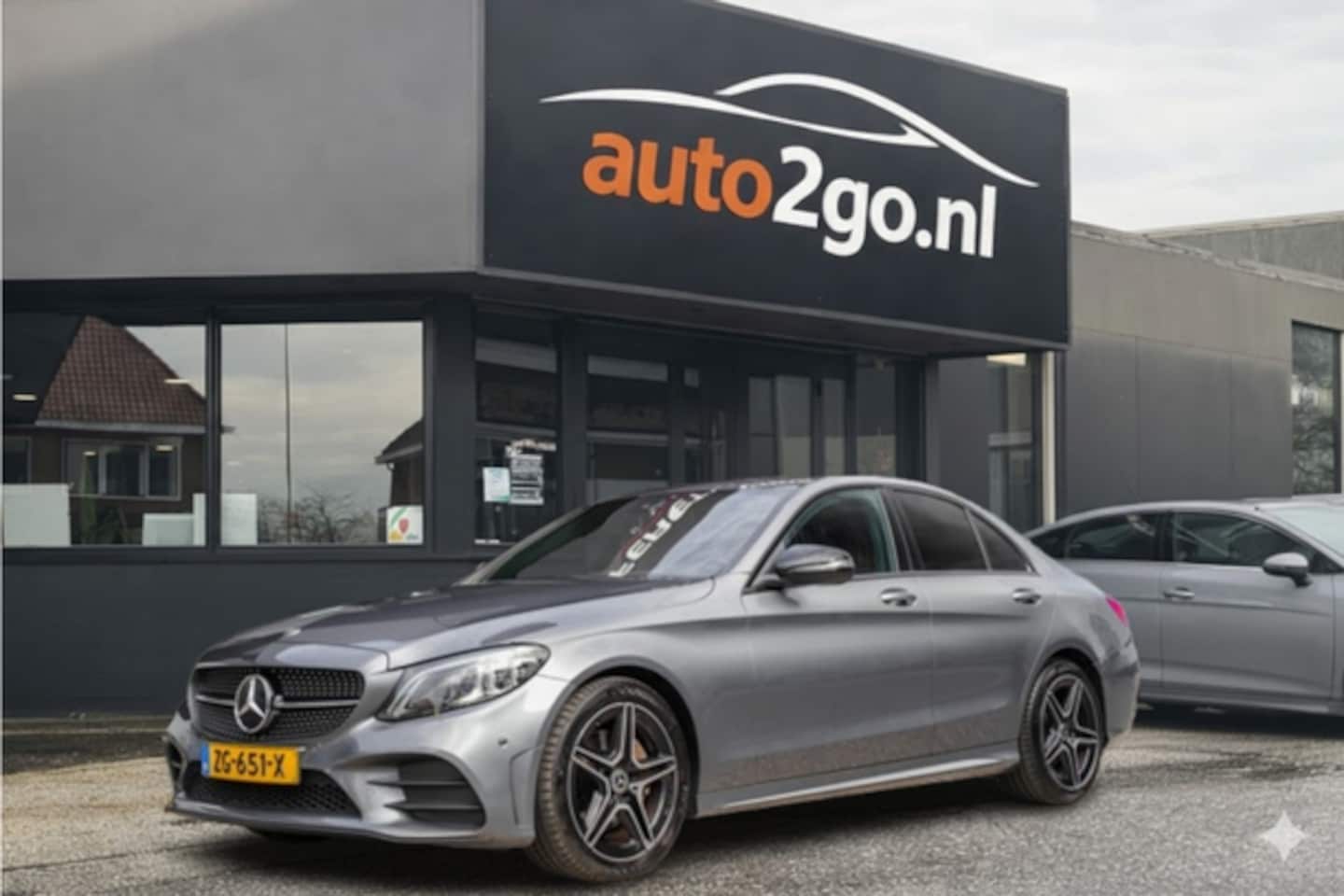 Mercedes-Benz C-klasse - 180 AMG-LINE PLUS UPGRADE EDITION AUT9 SPORTLEDER NAVI CAMERA 18INCH.LMV PDC - AutoWereld.nl