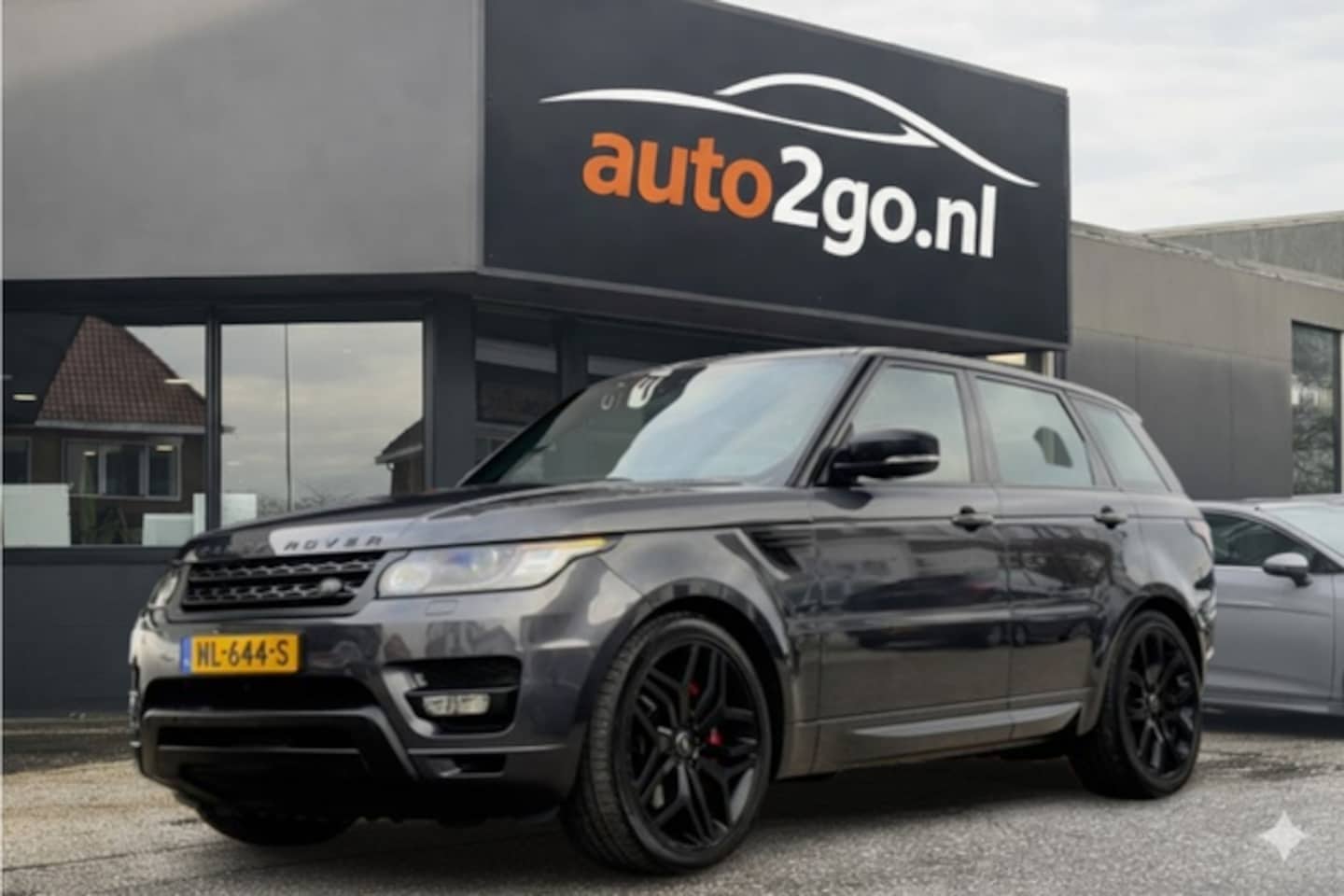 Land Rover Range Rover Sport - 3.0 TDV6 AUT8 BLACK-EDITION PANODAK VOL-LEDER 22 INCH-LMV NAVI CAMERA LED PDC - AutoWereld.nl