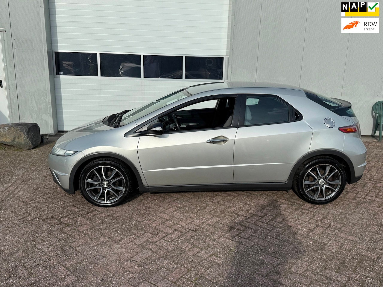 Honda Civic - 1.4 Comfort 1.4 Comfort - AutoWereld.nl