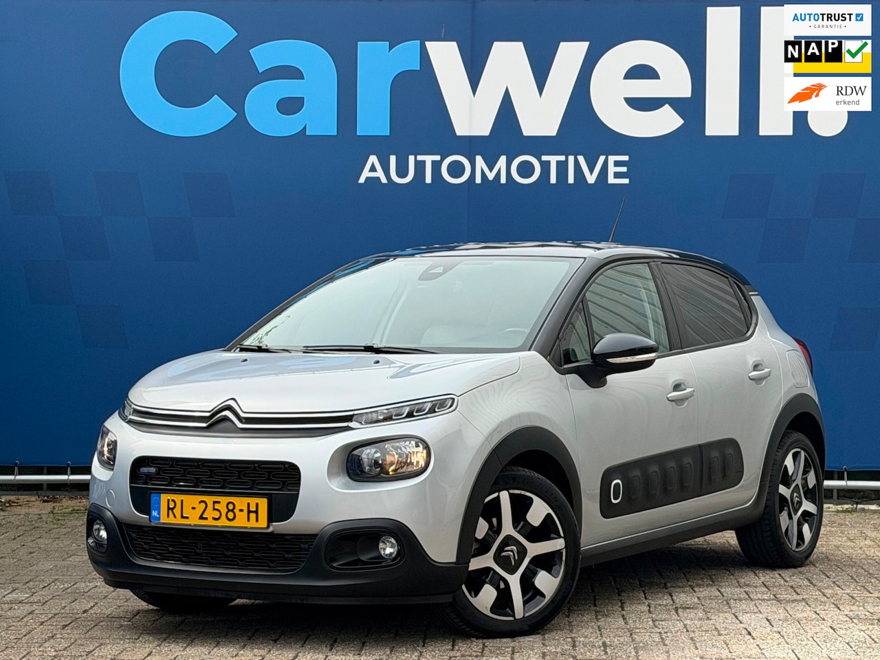 Citroën C3 - 1.2 PureTech S&S Shine 1e Eigenaar|D-RiemVV|Navi|Camera|Carplay|Climate|Cruise|PDC|Apk tot - AutoWereld.nl