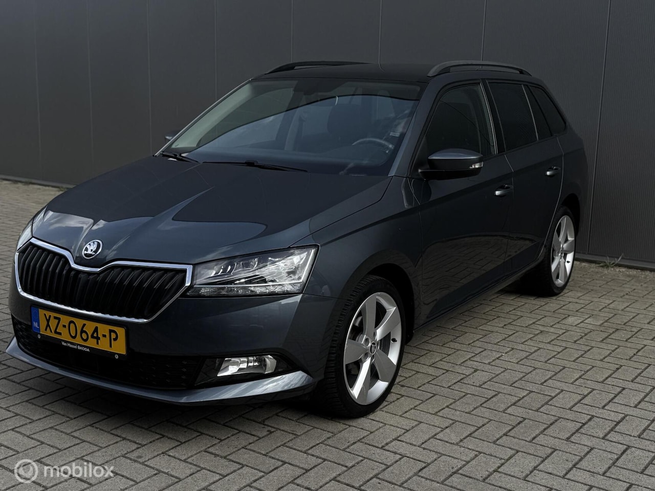 Skoda Fabia Combi - 1.0 Business Edition 1.0 Business Edition,CarPlay,Stoelv,Dak - AutoWereld.nl