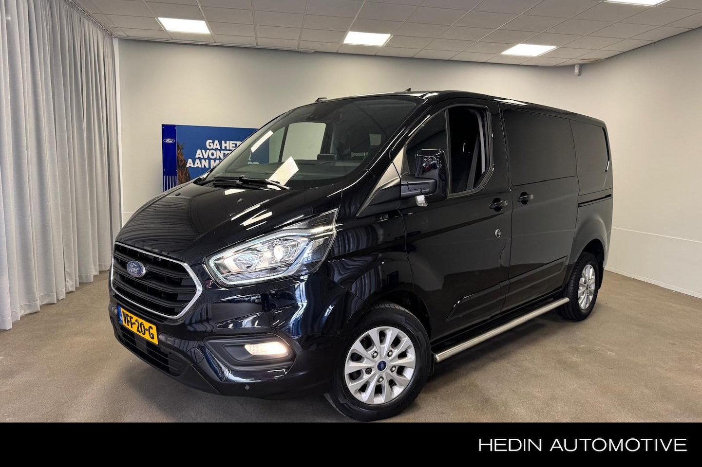 Ford Transit Custom - 300 L1H1 Limited DC | 6-Zits | Trekhaak | Camera | BLIS | Navi | Dealer Ondh. | Stoelverwa - AutoWereld.nl