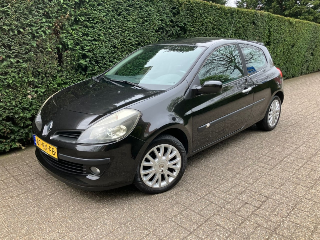 Renault Clio - 1.6-16V Dynam.Luxe - AutoWereld.nl