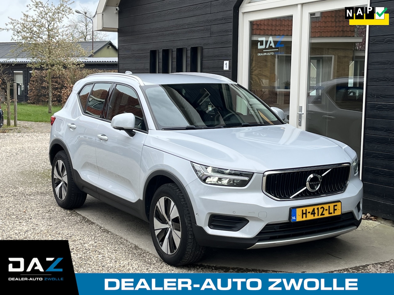 Volvo XC40 - 1.5 T5 Twin Engine Momentum Pro Aut/Ecc/Navi/Camera - AutoWereld.nl