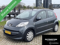 Peugeot 107 - 1.0-12V XS 5-Deurs Elek. Ramen
