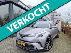 Toyota C-HR - 1.8 Hybrid Team D/TREKHAAK/PARK.SENS/NAVI/AUTO INPARKEREN/STUUR-EN STOELVERWARMING