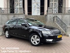 Skoda Octavia Combi - 1.6 TDI Navi Leder Climate Cruise Ctr Stoelverwarming Pdc Full Options