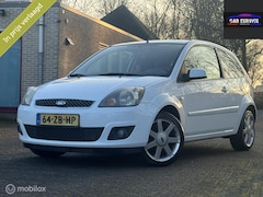 Ford Fiesta - 1.3-8V Cool & Sound/1e EIG/NAP/NWE APK/LMV/AC/