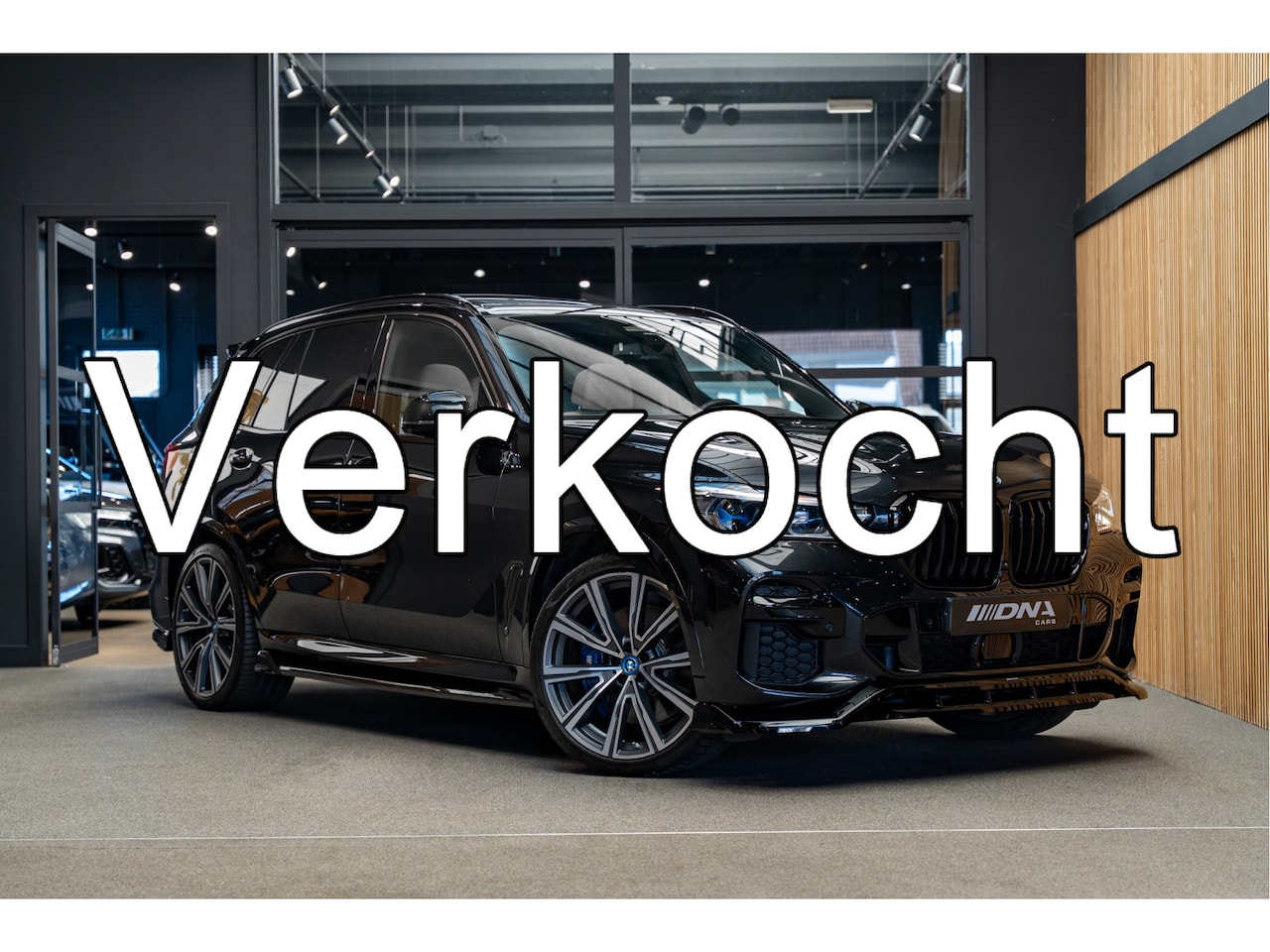 BMW X5 - 45e M-Sport Sportpakket 22 inch Pano xDrive45e Executive - AutoWereld.nl