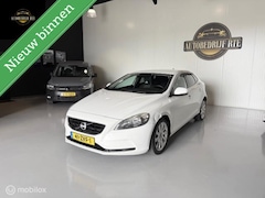 Volvo V40 - 1.6 D2 Momentum