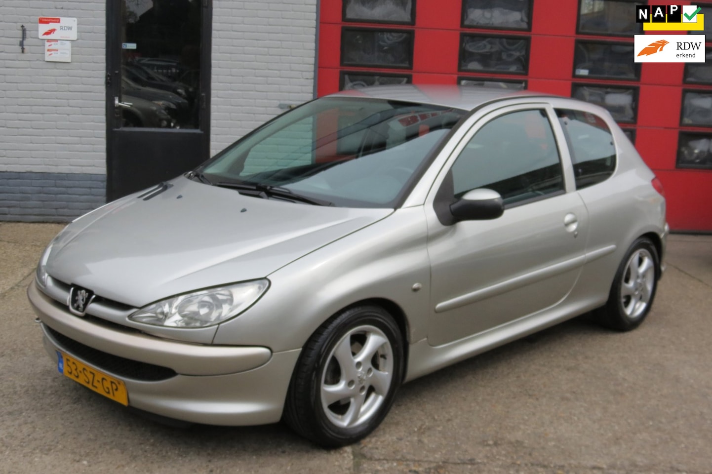 Peugeot 206 - 1.4-16V Air-line 3 1.4-16V Air-line 3 , NIEUWE APK , AIRCO - AutoWereld.nl