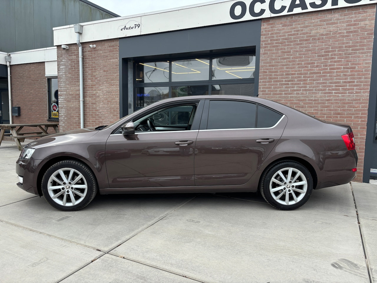 Skoda Octavia - 1.2 TSI Greentech Ambition Businessline | Org-NL auto. Navi. Clima. Cruise. Onderhouden. Etc.