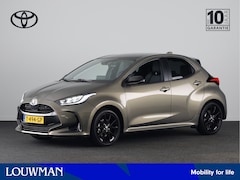Toyota Yaris - 1.5 Hybrid Executive | Trekhaak | PDC | JBL Audio | Panoramadak |