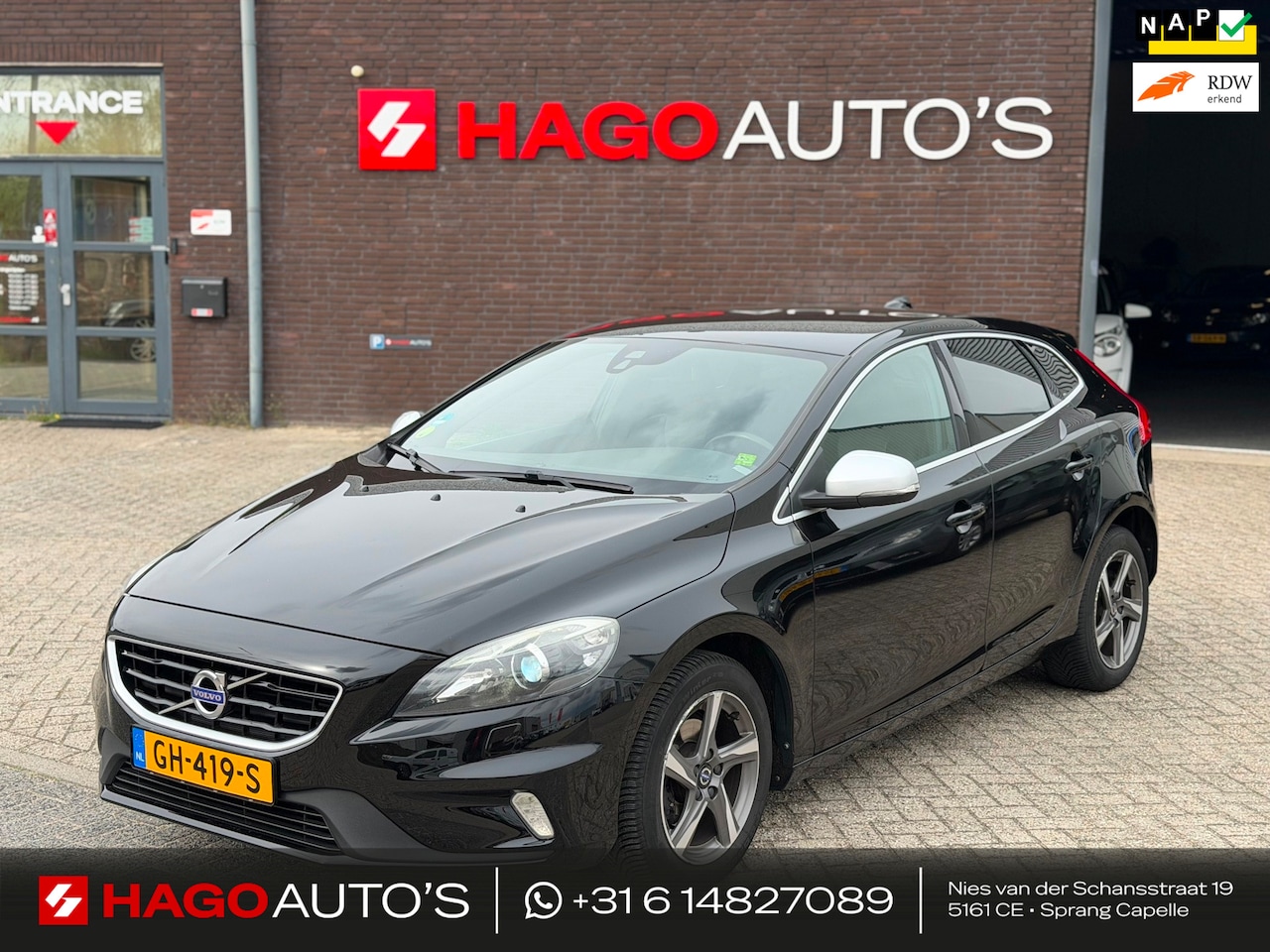 Volvo V40 - 2.0 D2 R-Design XENON/NAVI/CRUISE/HALF-LEDER/DEALER-ONDE/DB+WPOMP-VV - AutoWereld.nl