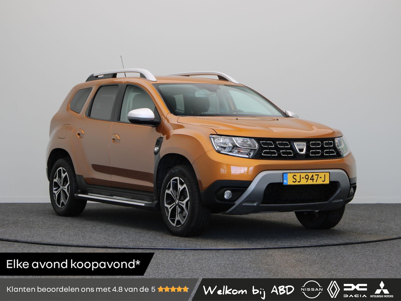 Dacia Duster - TCe 125pk Prestige | Trekhaak | Sidesteps | Camera's rondom | Climate Control | Dodehoek d - AutoWereld.nl