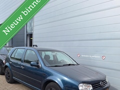 Volkswagen Golf - 1.4-16V Comfortline