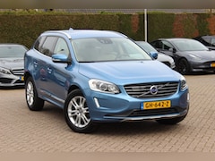 Volvo XC60 - 2.0 T5 FWD Summum / Trekhaak / Camera / Beige Leder / Navigatie / 18'' / Parkeerhulp V+A /