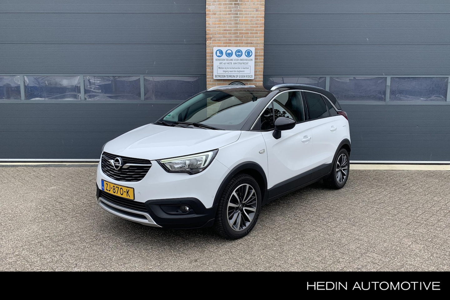 Opel Crossland X - 1.2 Turbo Innovation Automaat | Trekhaak | All-Season banden | Stoel-en-Stuurverwarming | - AutoWereld.nl
