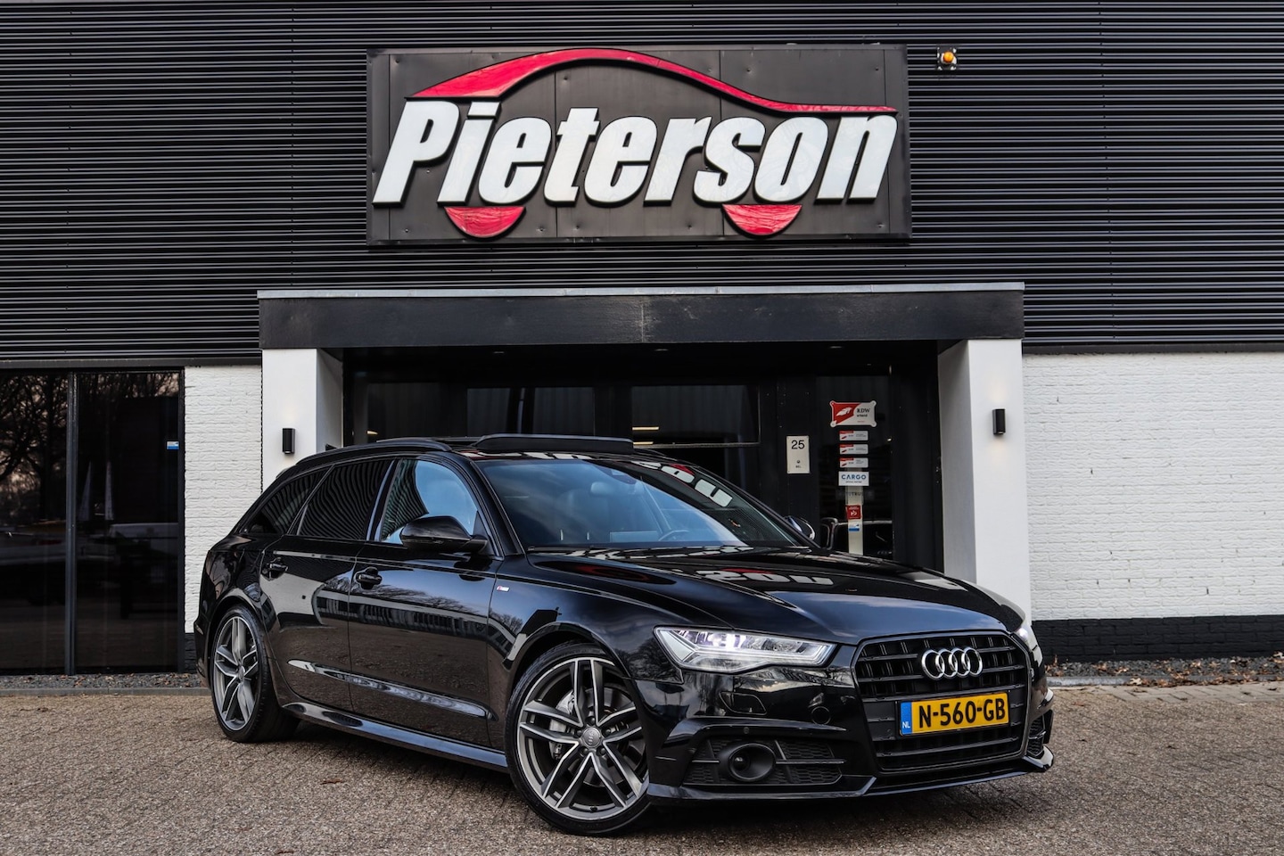 Audi A6 Avant - 3.0 TDI S-Line FACELIFT PANO ACC TREKH KEYLESS - AutoWereld.nl