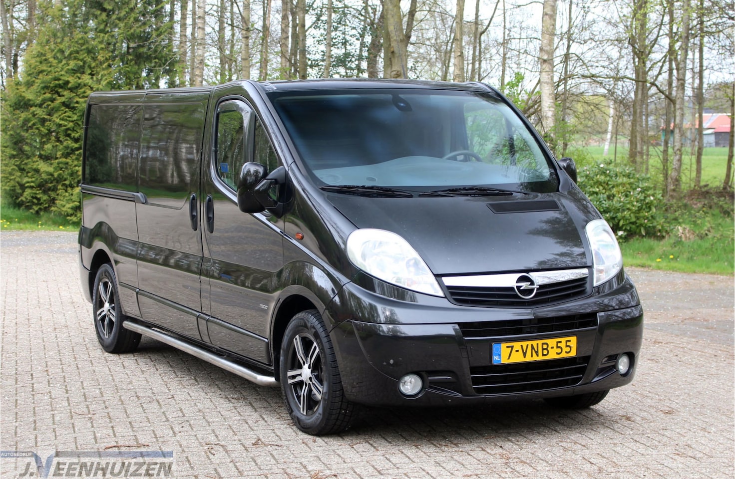 Opel Vivaro - 2.5 CDTI L2H1 | 2011 | Cruise | Airco | - AutoWereld.nl