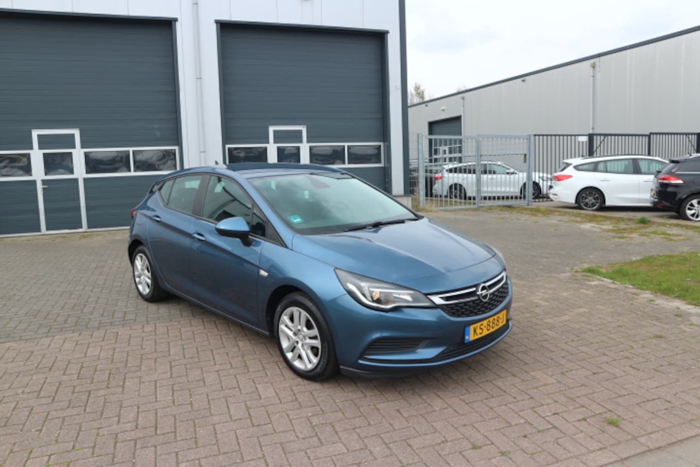 Opel Astra - 1.6 CDTI Edition 1.6 CDTI Edition - AutoWereld.nl