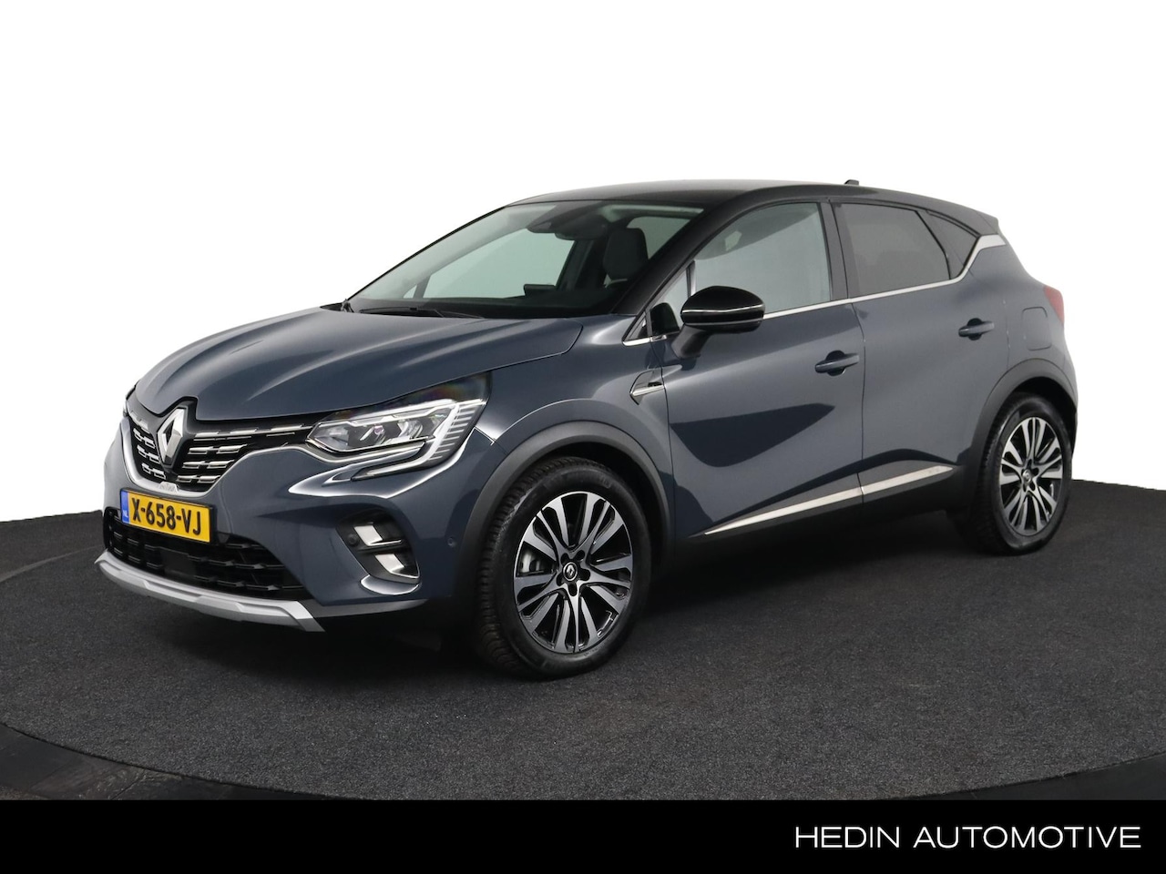 Renault Captur - 1.6 E-Tech Plug-in Hybrid 160PK Initiale Paris | Leder | Elek. Stoelen | Navigatie | Camer - AutoWereld.nl