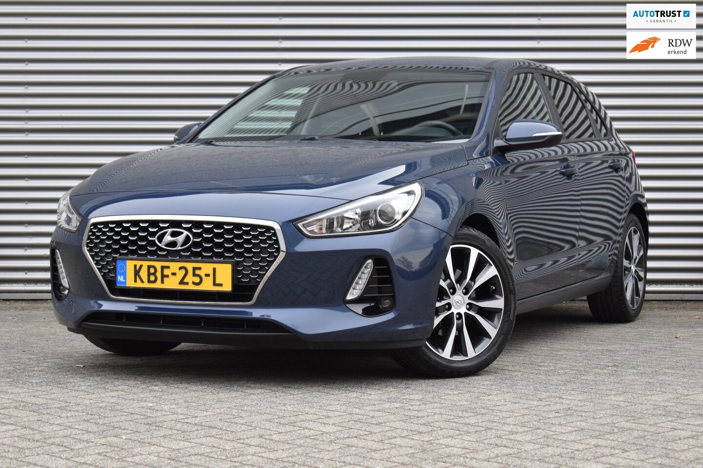 Hyundai i30 - 1.0 T-GDI 120-PK Comfort, Airco, Ecc, Cruise, Winterpakket. - AutoWereld.nl