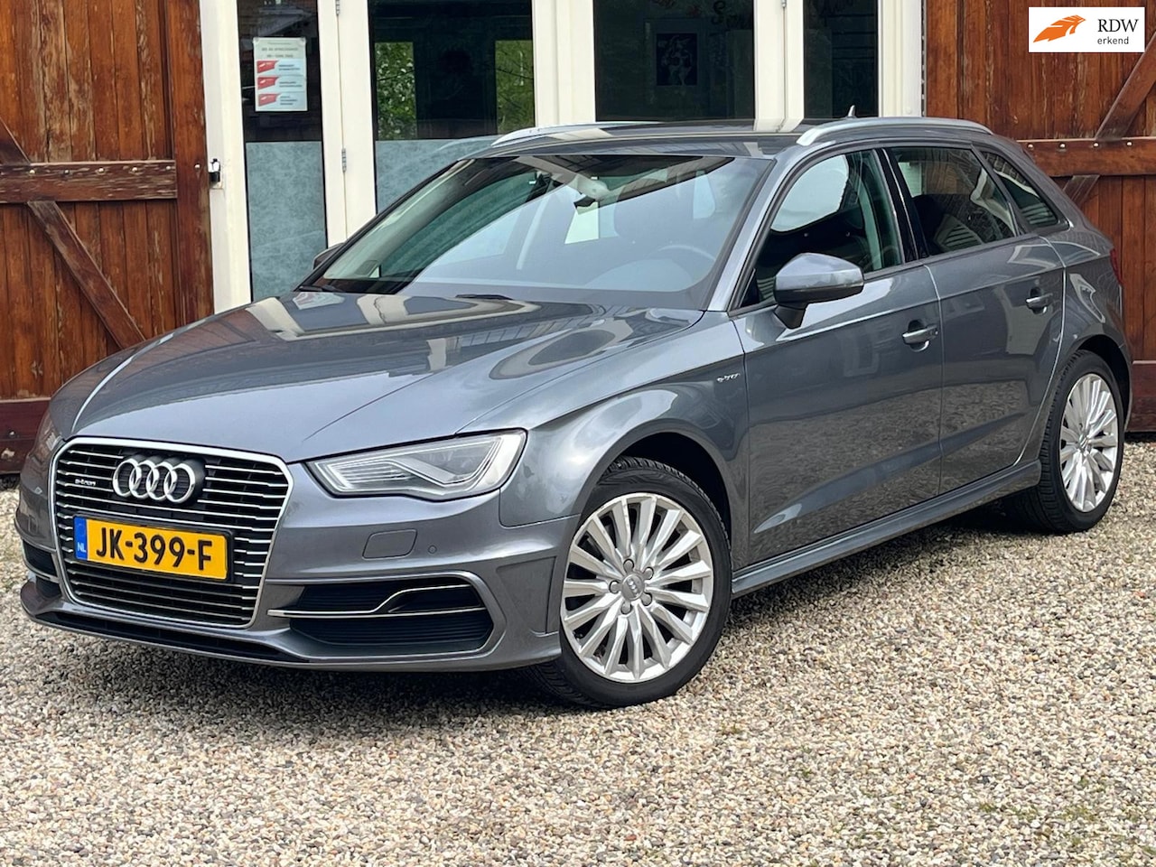 Audi A3 Sportback - 1.4 e-tron PHEV Attraction Pro Line plus 1.4 e-tron PHEV Attraction Pro Line plus - AutoWereld.nl