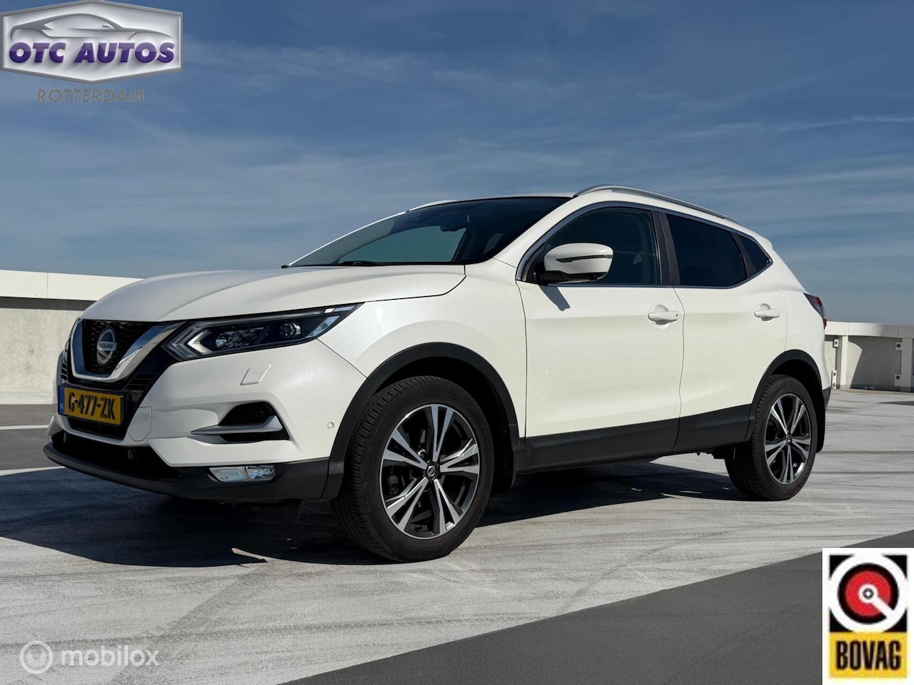Nissan Qashqai - 1.3 DIG-T Acenta-navigatie-afneem.trekhaak-apple-carplay.verw.stoelen - AutoWereld.nl