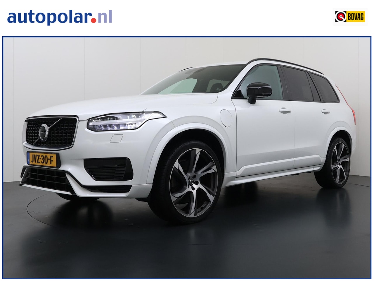 Volvo XC90 - 2.0 T8 Twin Engine AWD R-Design Trekhaak/22Inch/BLIS etc. - AutoWereld.nl